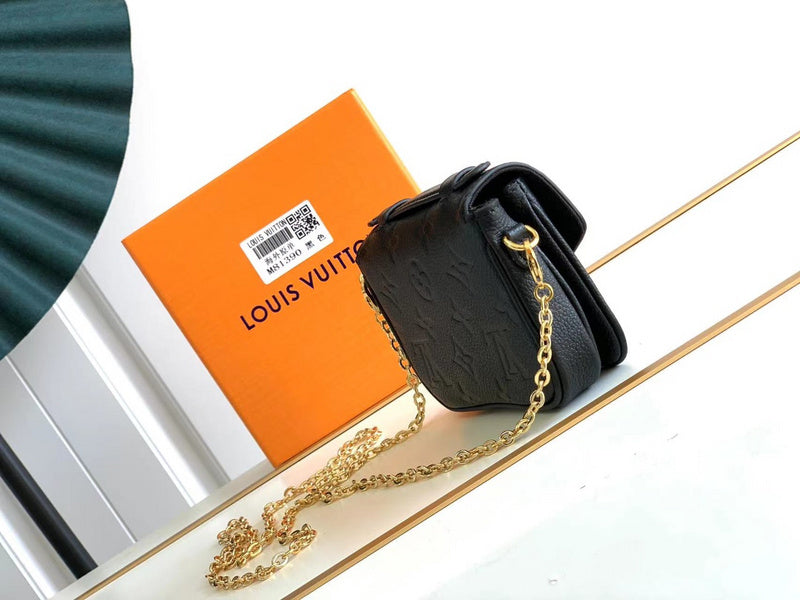 Alice bags- Louis Vuittons  - 16771