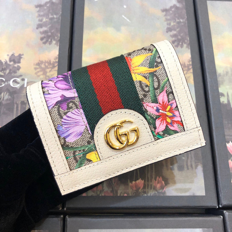 Gucci   Luxury Bags  868