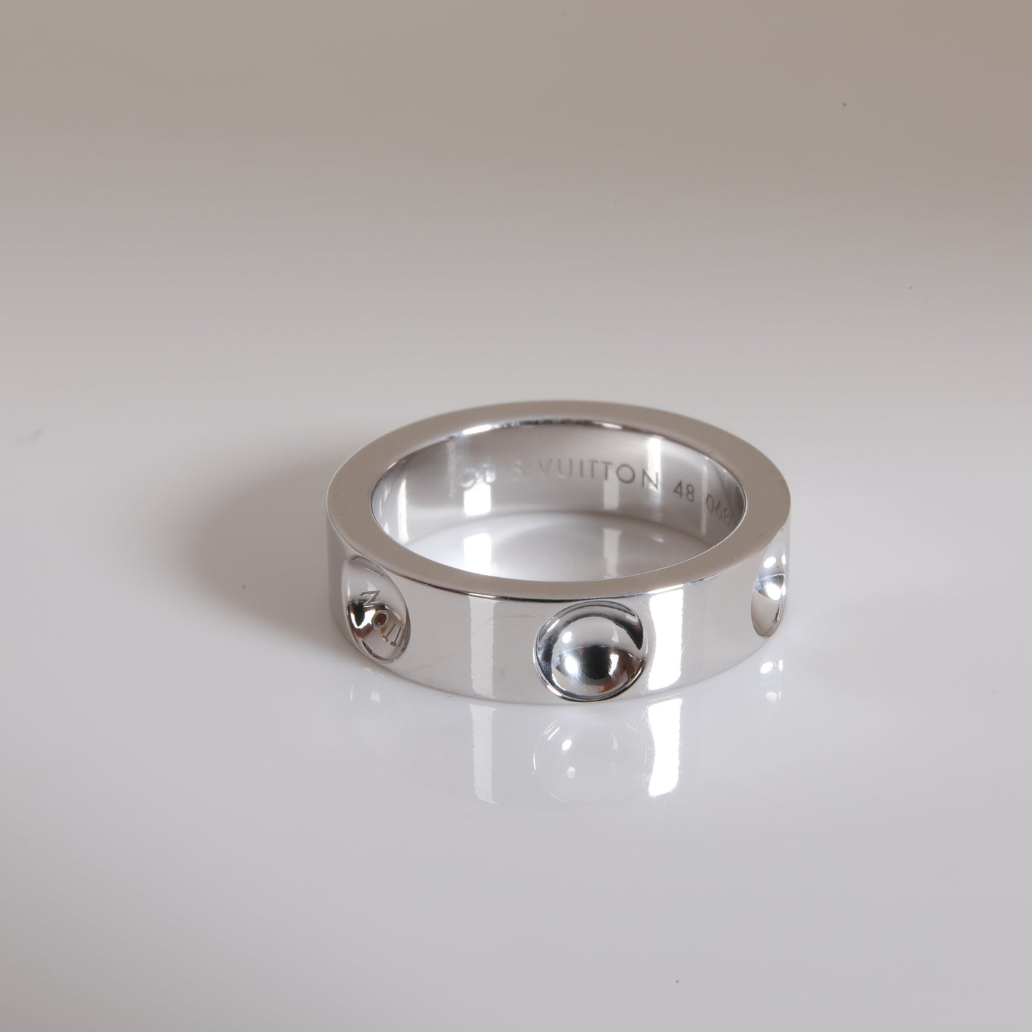 LOUIS VUITTON Empreinte 5 mm Band in 18K White Gold