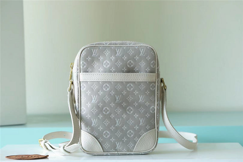 Alice bags - Louis Vuittons  - 9895