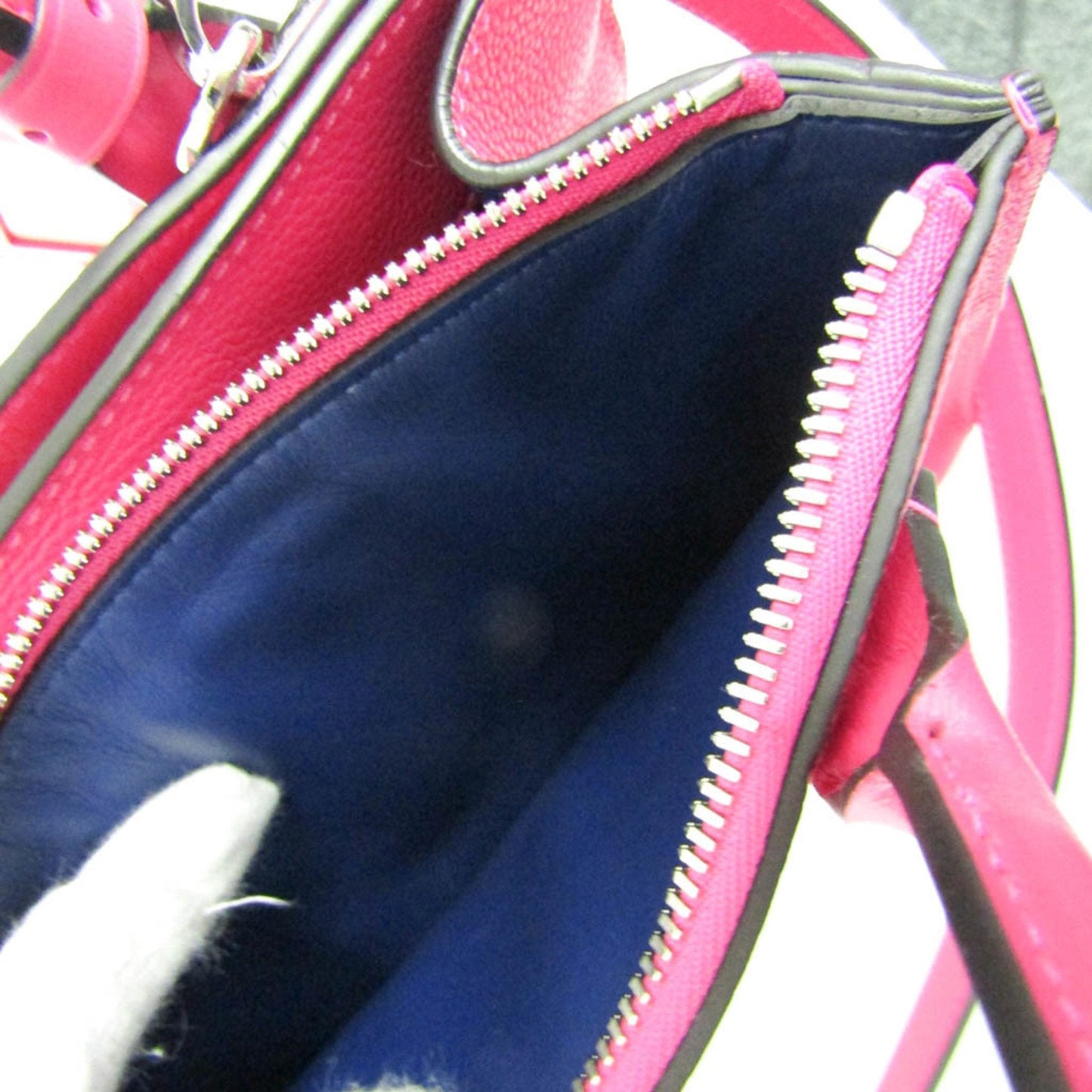 LOUIS VUITTON City steamer Handbag