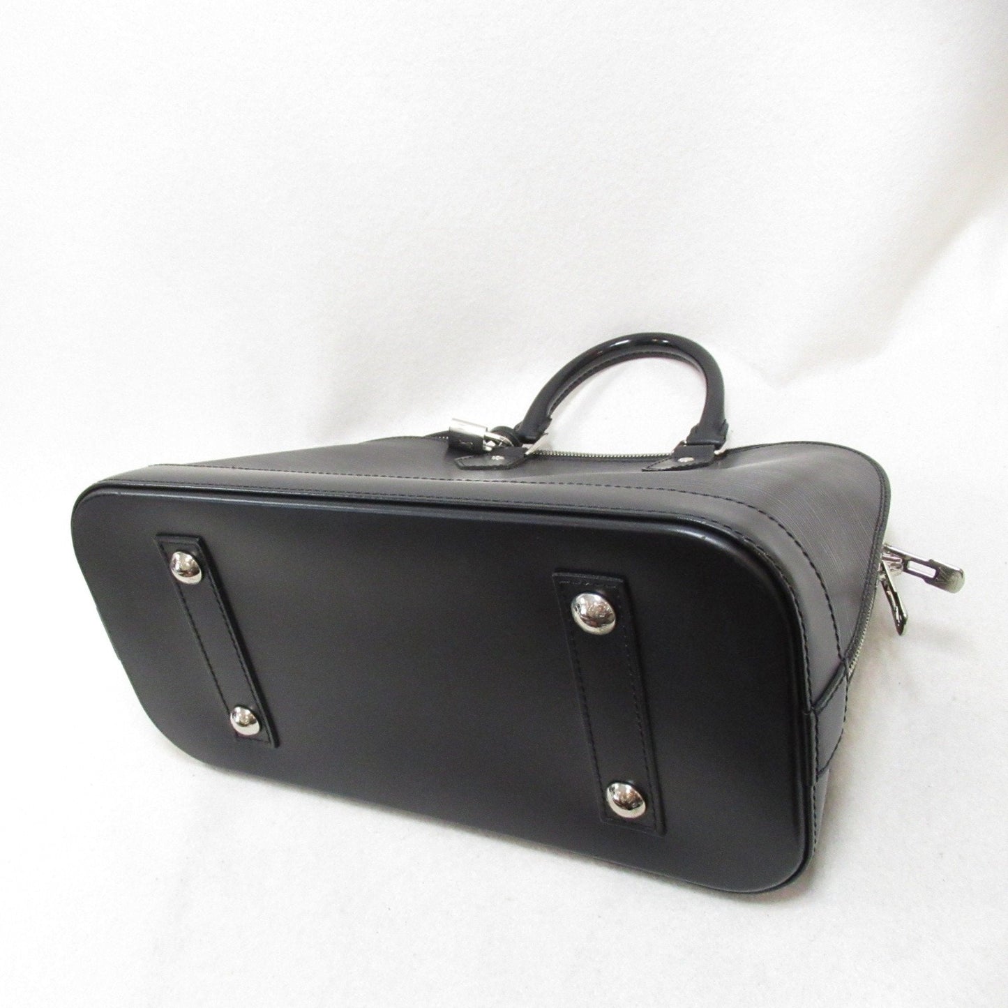 LOUIS VUITTON Alma Handbag