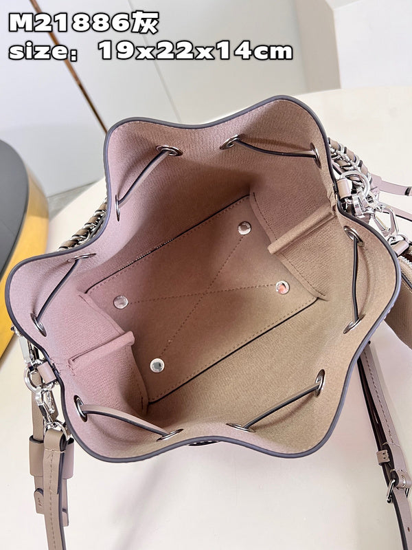 Alice bags - Louis Vuittons  - 15774