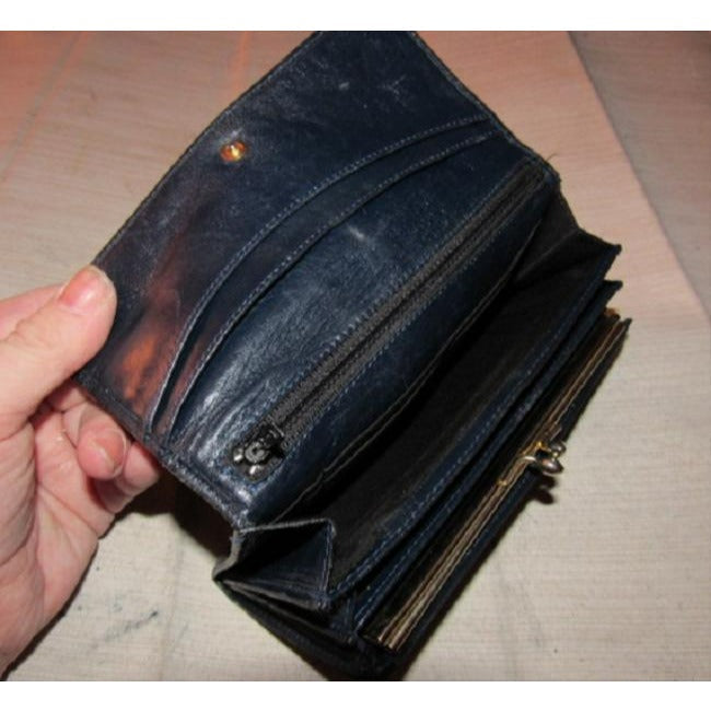 Gucci Navy Blue Leather Vintage Wallet