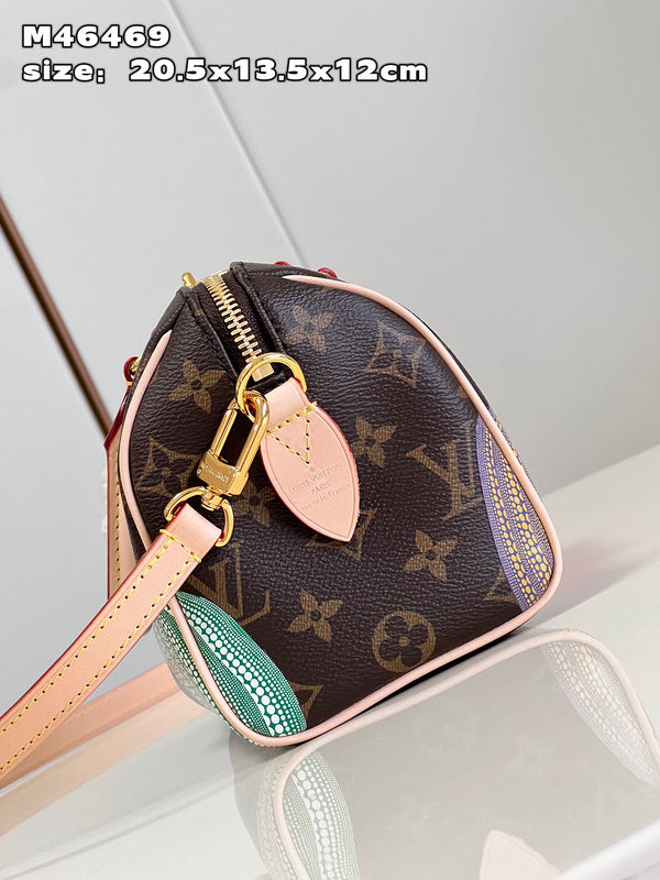 Alice bags - Louis Vuittons  - 15460
