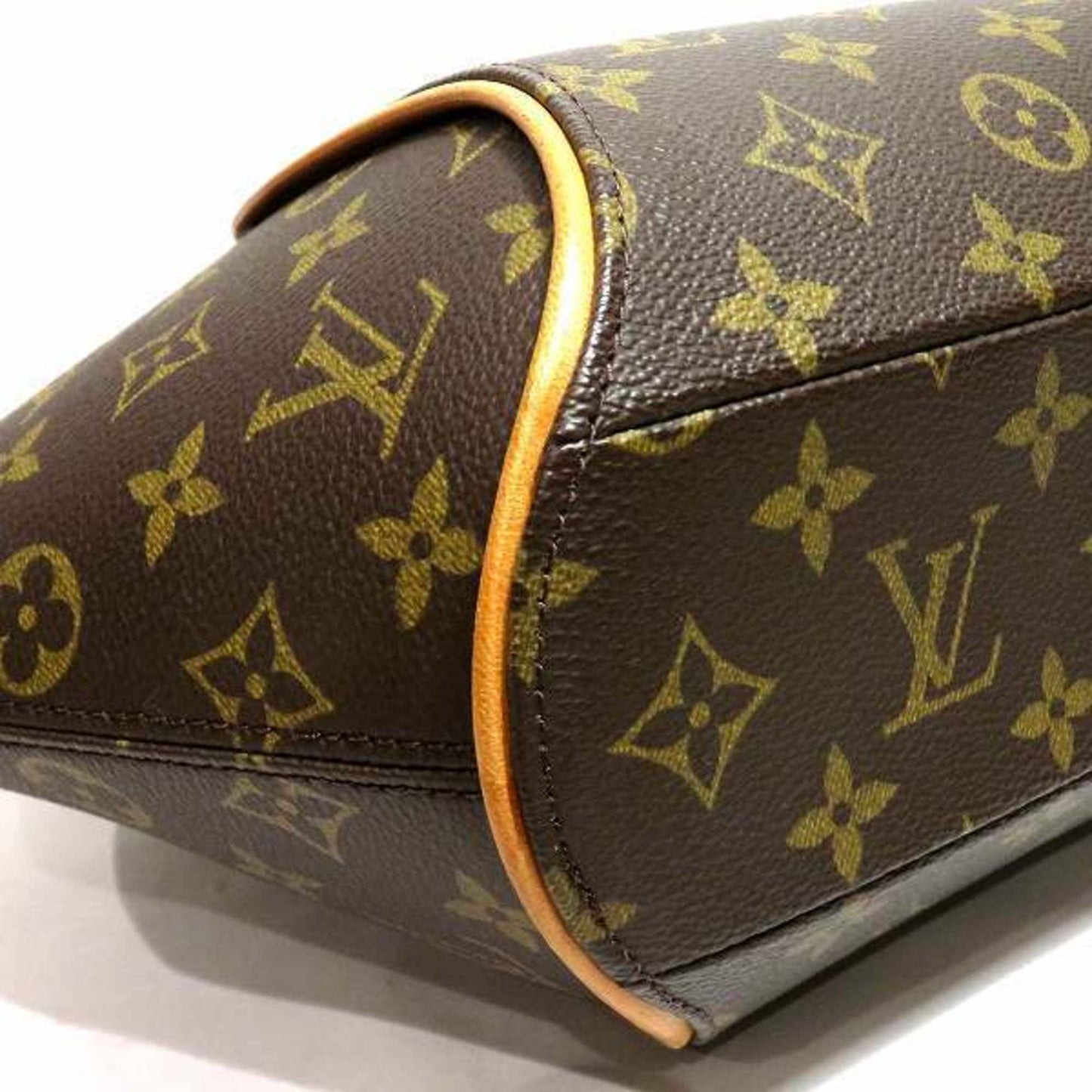 LOUIS VUITTON Ellipse Handbag