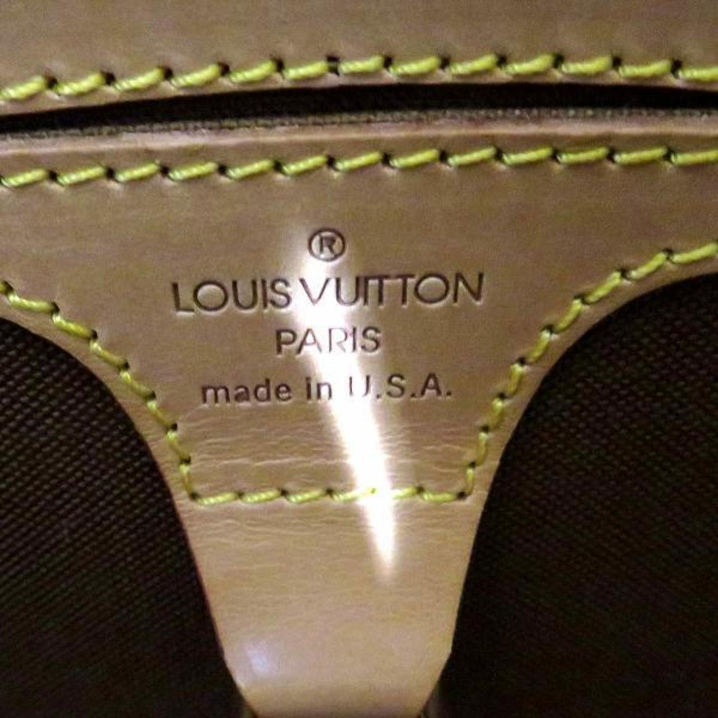 LOUIS VUITTON Ellipse Handbag