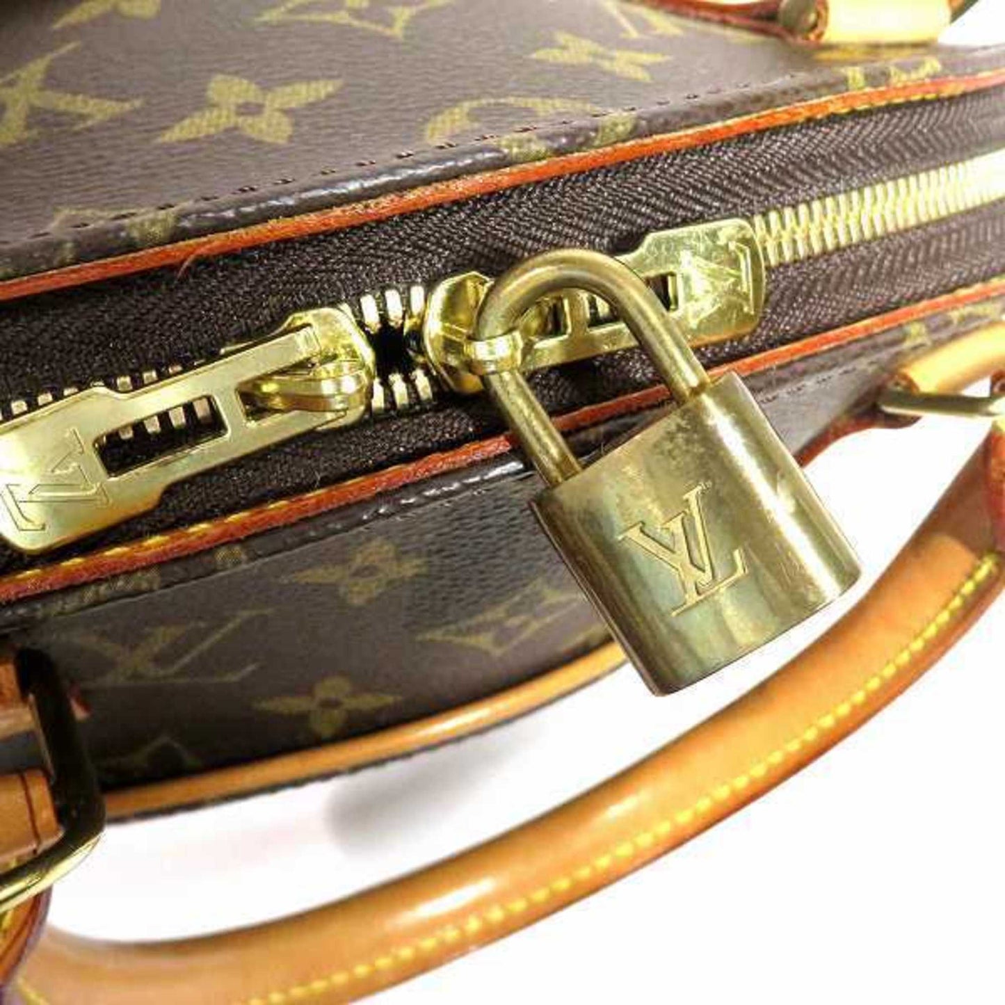 LOUIS VUITTON Ellipse Handbag