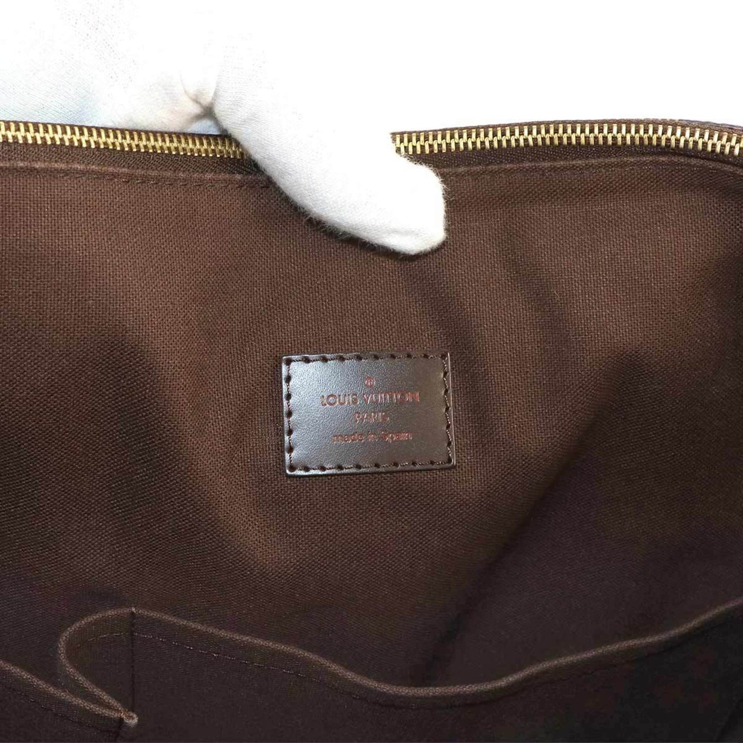 LOUIS VUITTON Beaubourg Tote