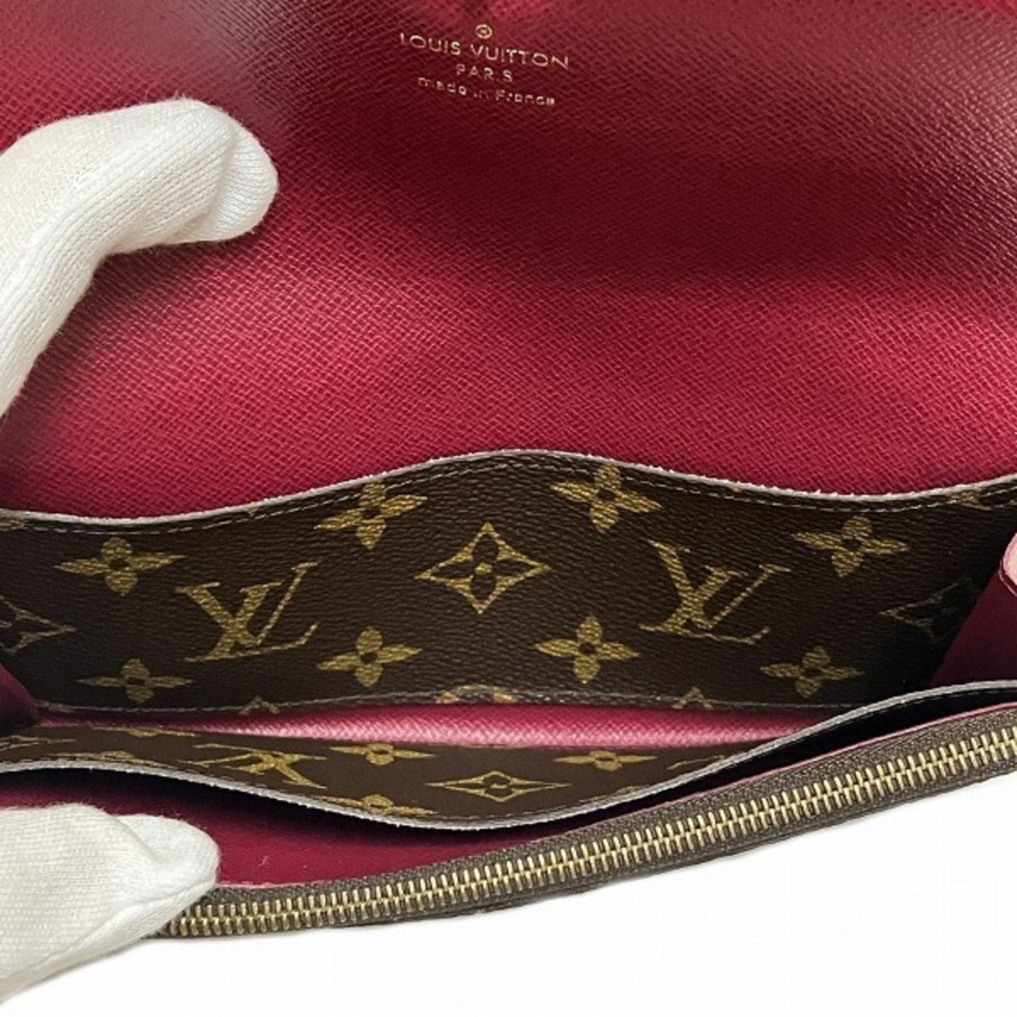LOUIS VUITTON Emilie Wallet