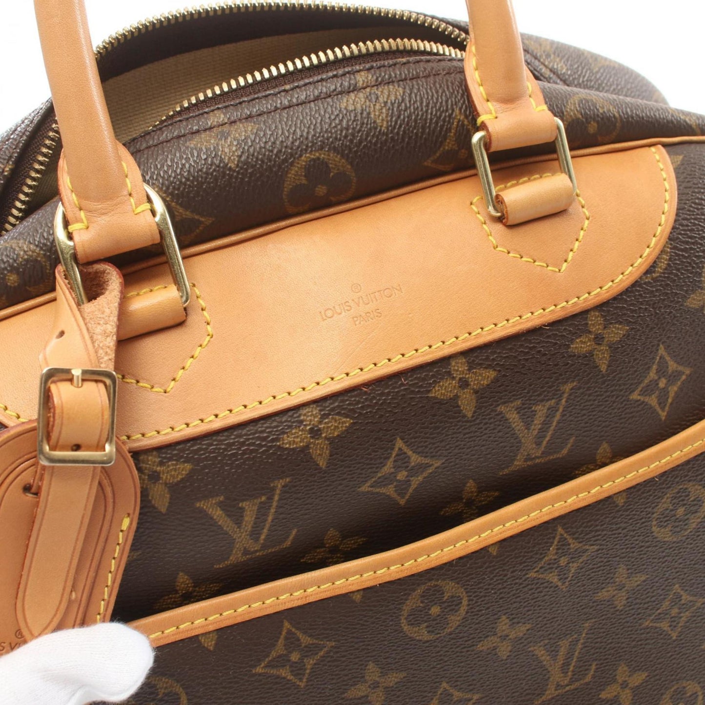 LOUIS VUITTON Deauville Handbag
