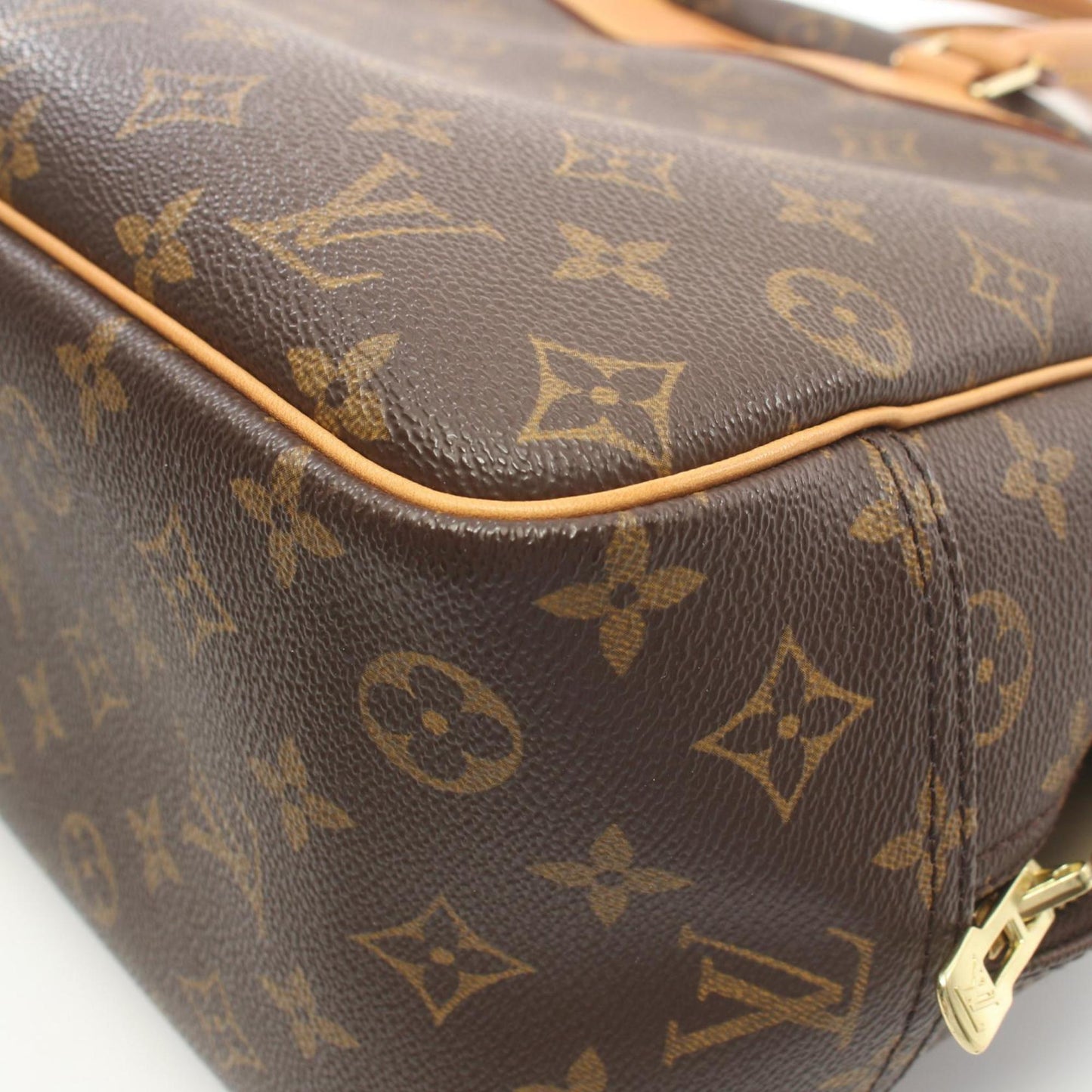 LOUIS VUITTON Deauville Handbag