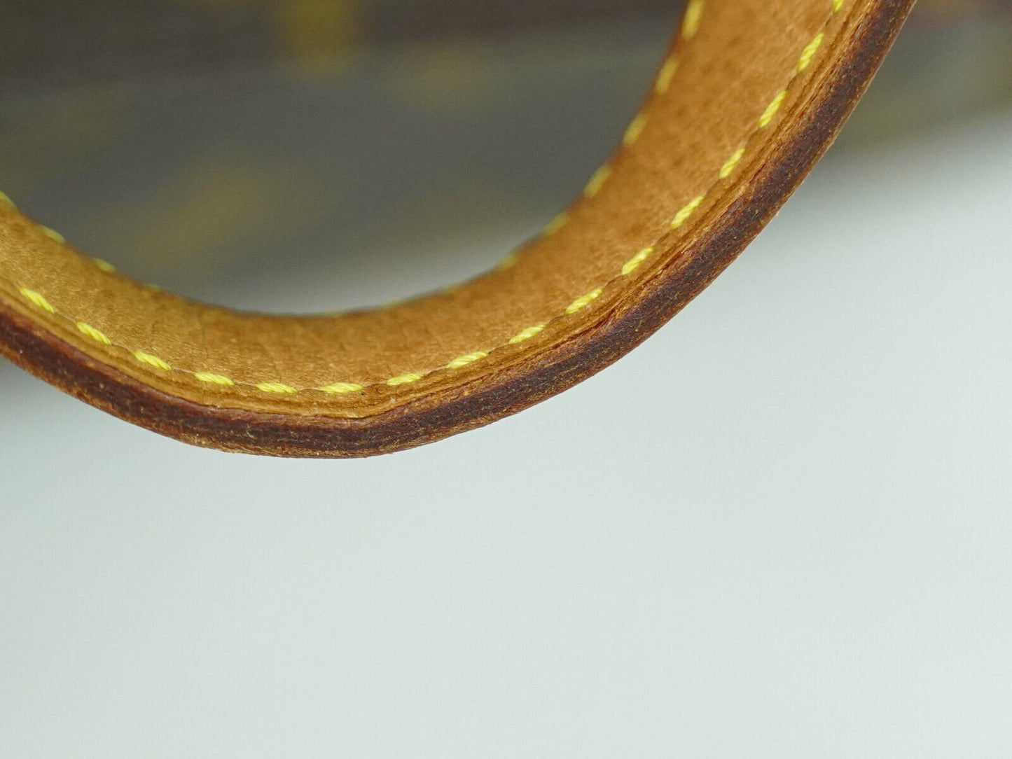 LOUIS VUITTON Excentri cite Handbag