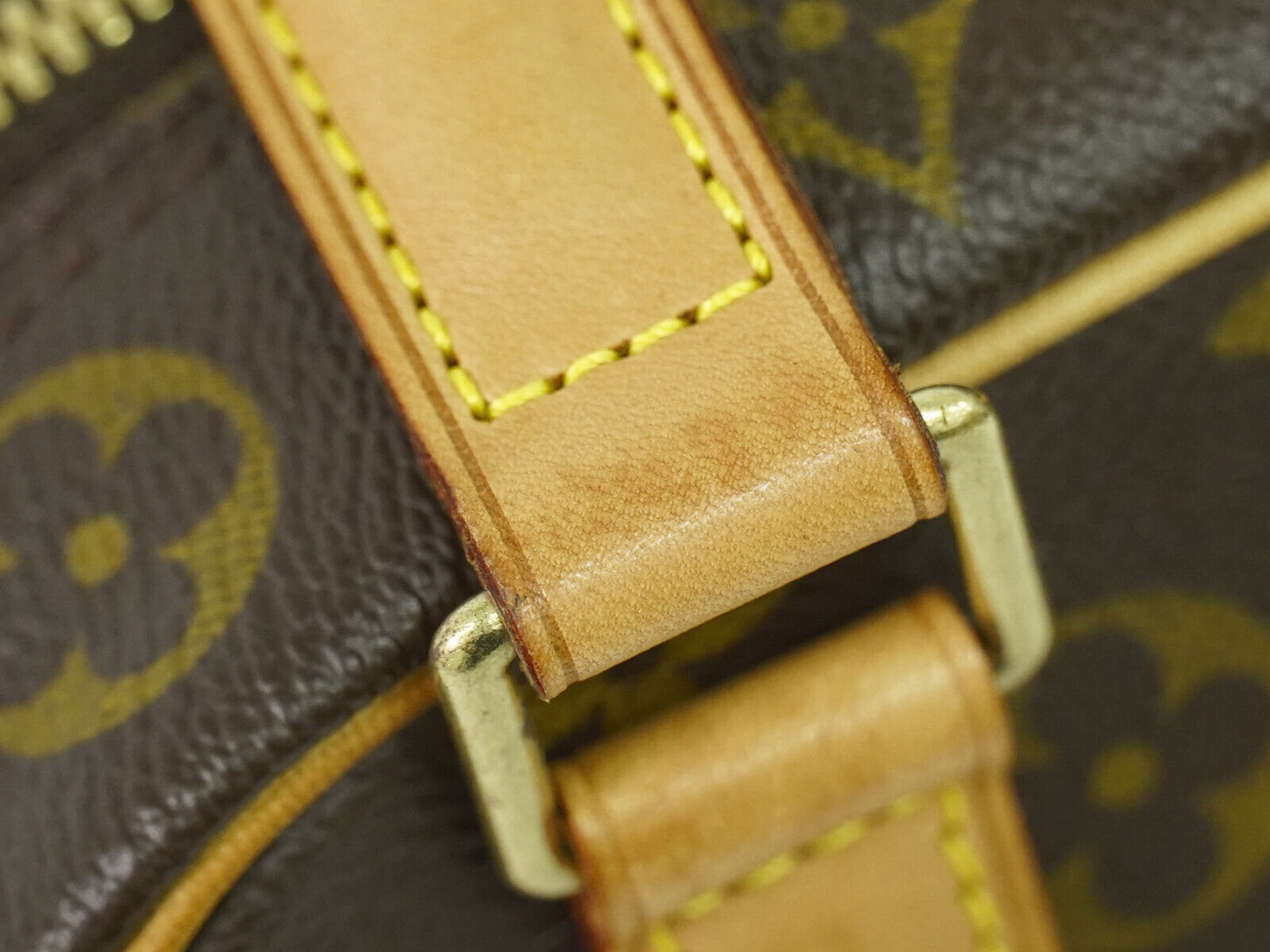 LOUIS VUITTON Excentri cite Handbag