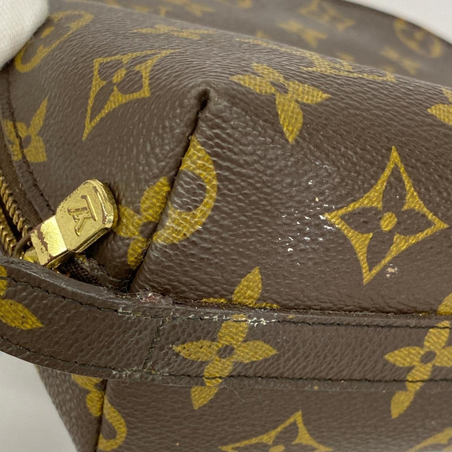 LOUIS VUITTON Demi ronde Clutch Bag