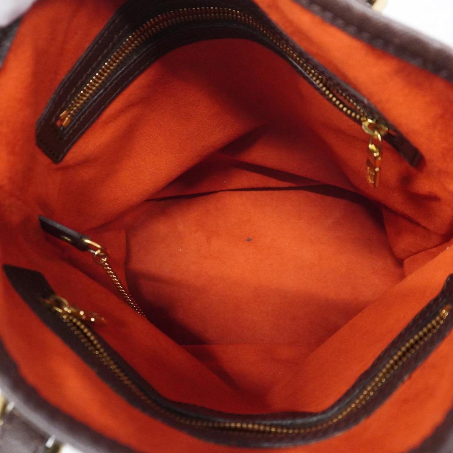 LOUIS VUITTON Bucket Tote