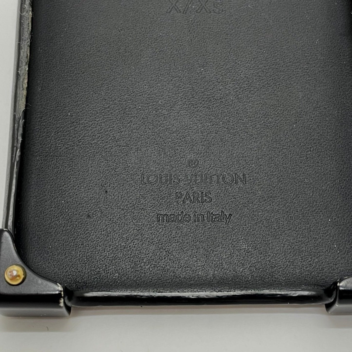 LOUIS VUITTON Eye Trunk Phone