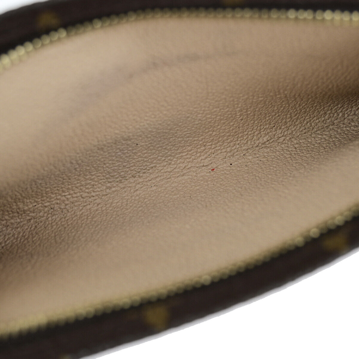 LOUIS VUITTON Bucket PM Clutch Bag