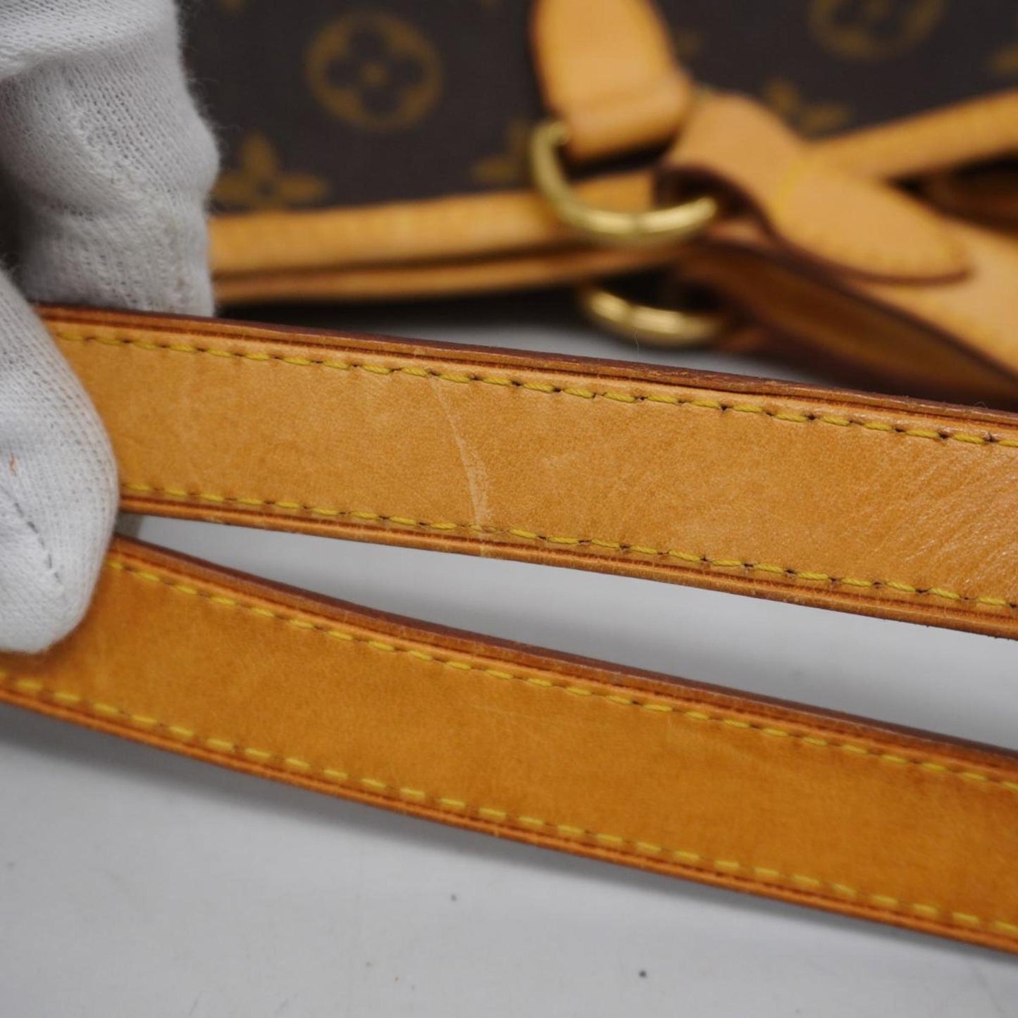 LOUIS VUITTON Batignolles Horizontal Tote
