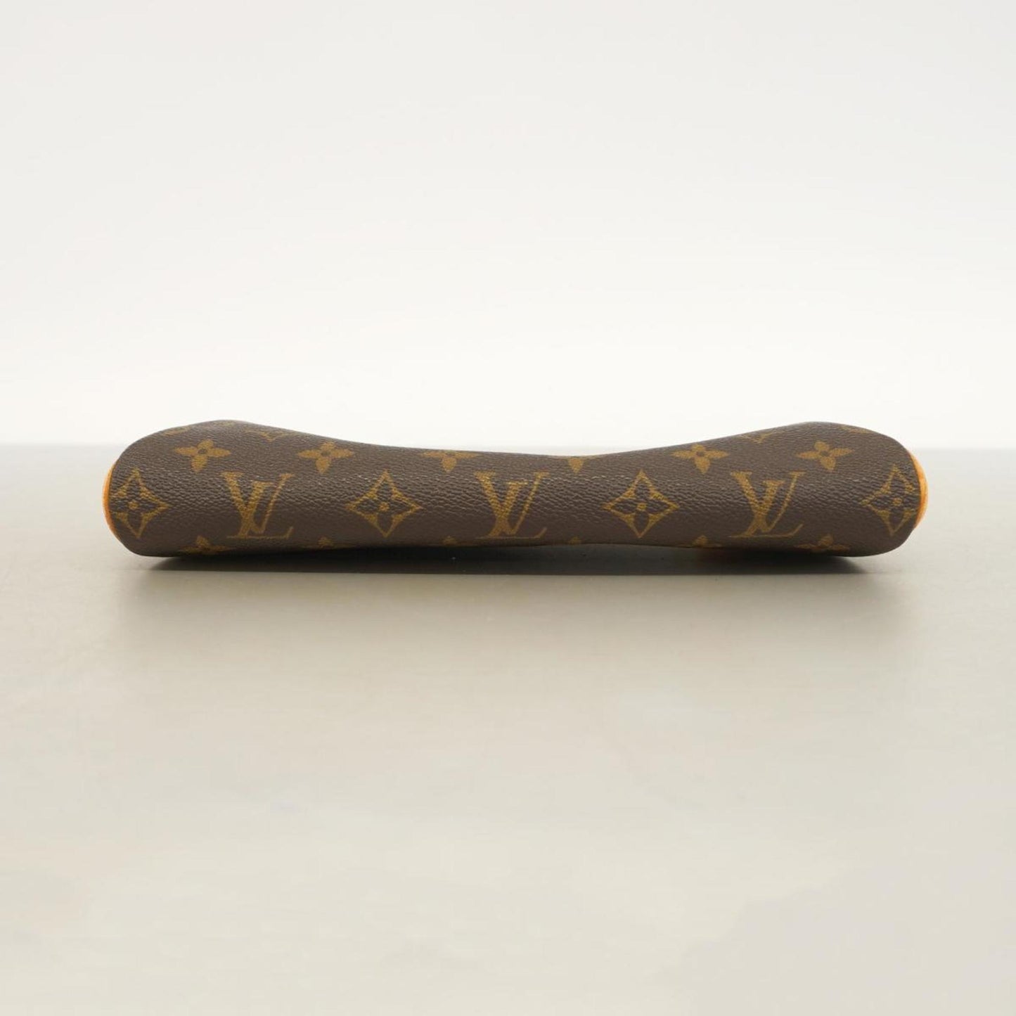 LOUIS VUITTON Eva Clutch Bag