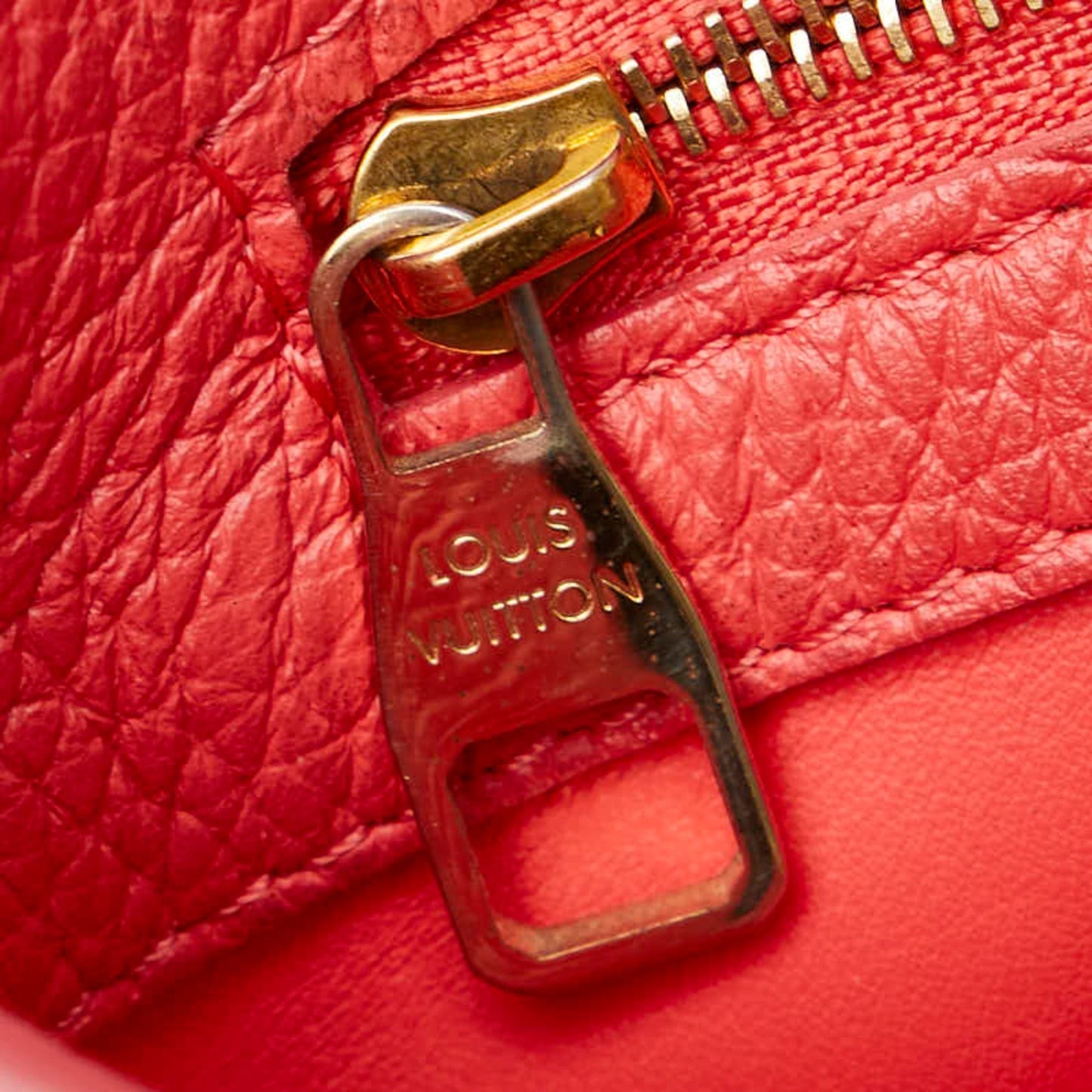 LOUIS VUITTON Capucines Handbag