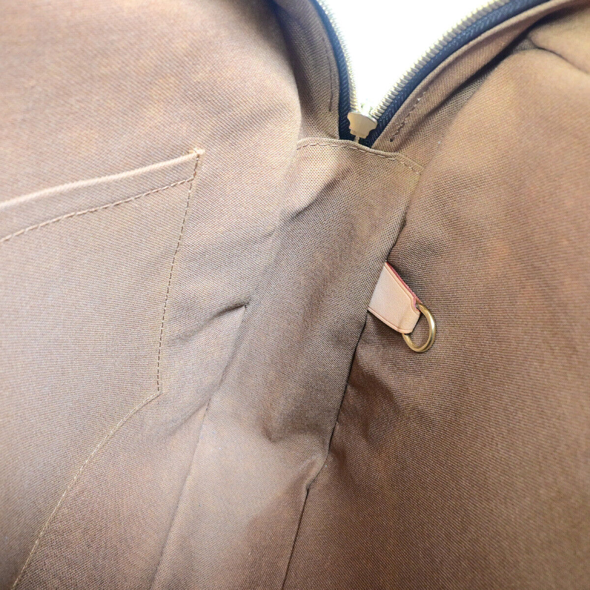 LOUIS VUITTON Bosphore Briefcases & Attaches