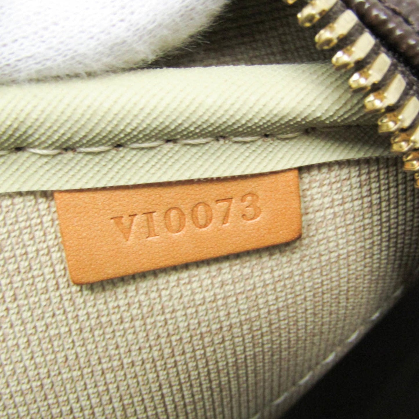 LOUIS VUITTON Evasion Travel