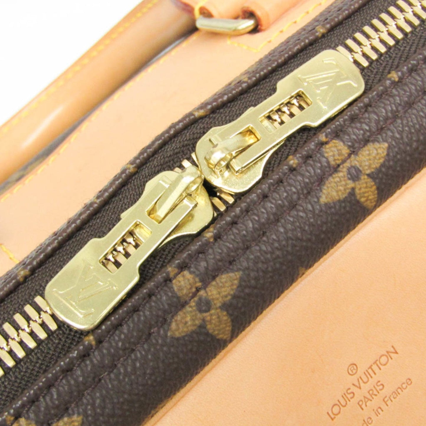 LOUIS VUITTON Evasion Travel