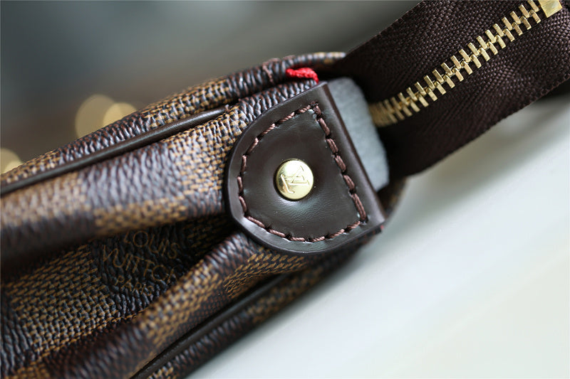Alice bags - Louis Vuittons  - 9377