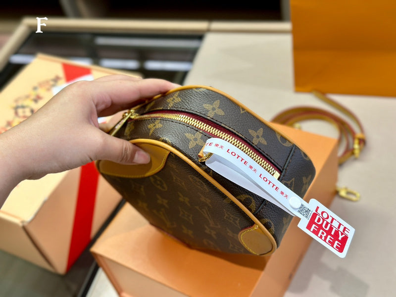 Alice bags - Louis Vuittons  - 15035