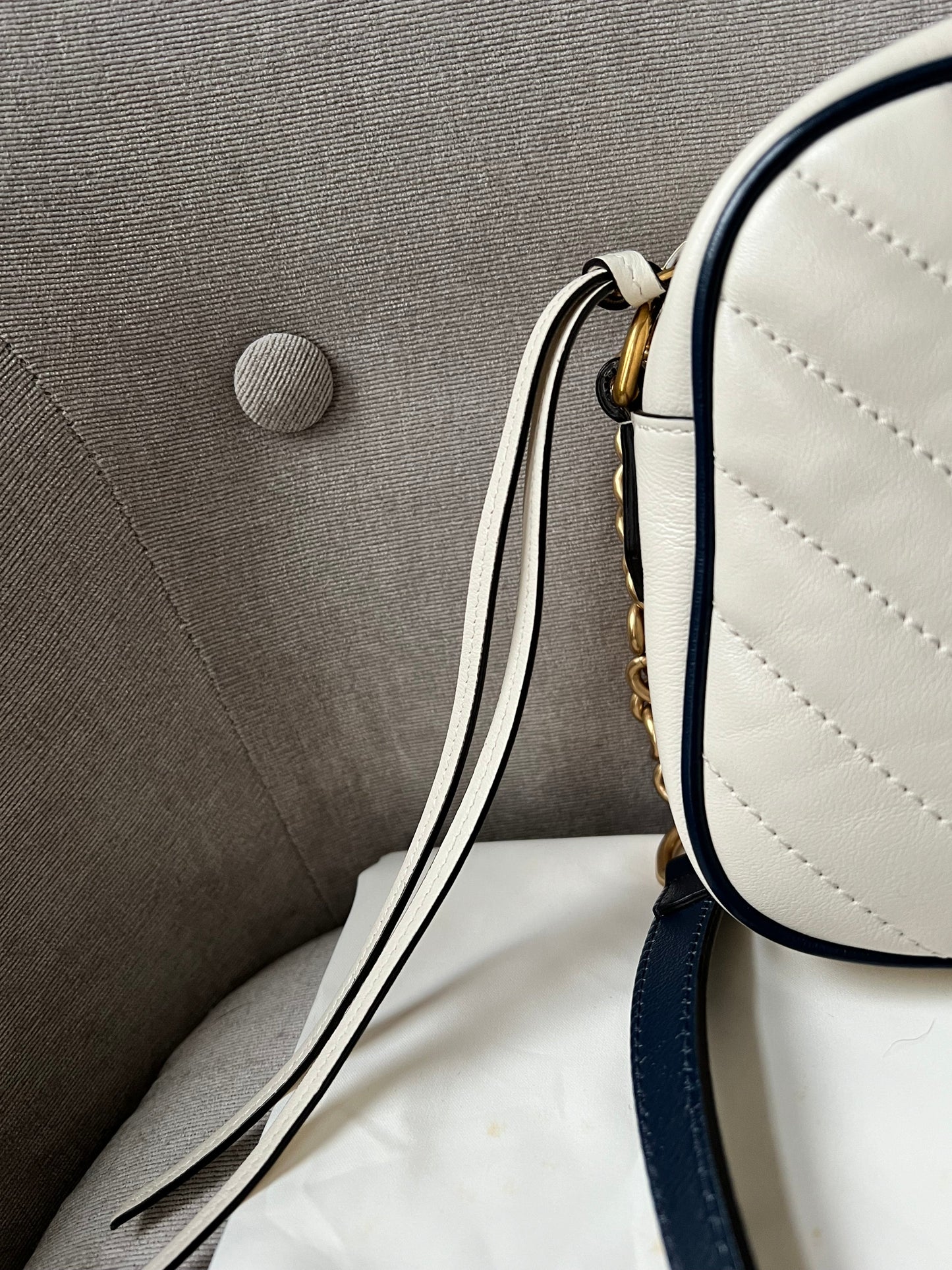 Gucci Torchon GG White Marmont Small Shoulder Bag (RRP £1180)
