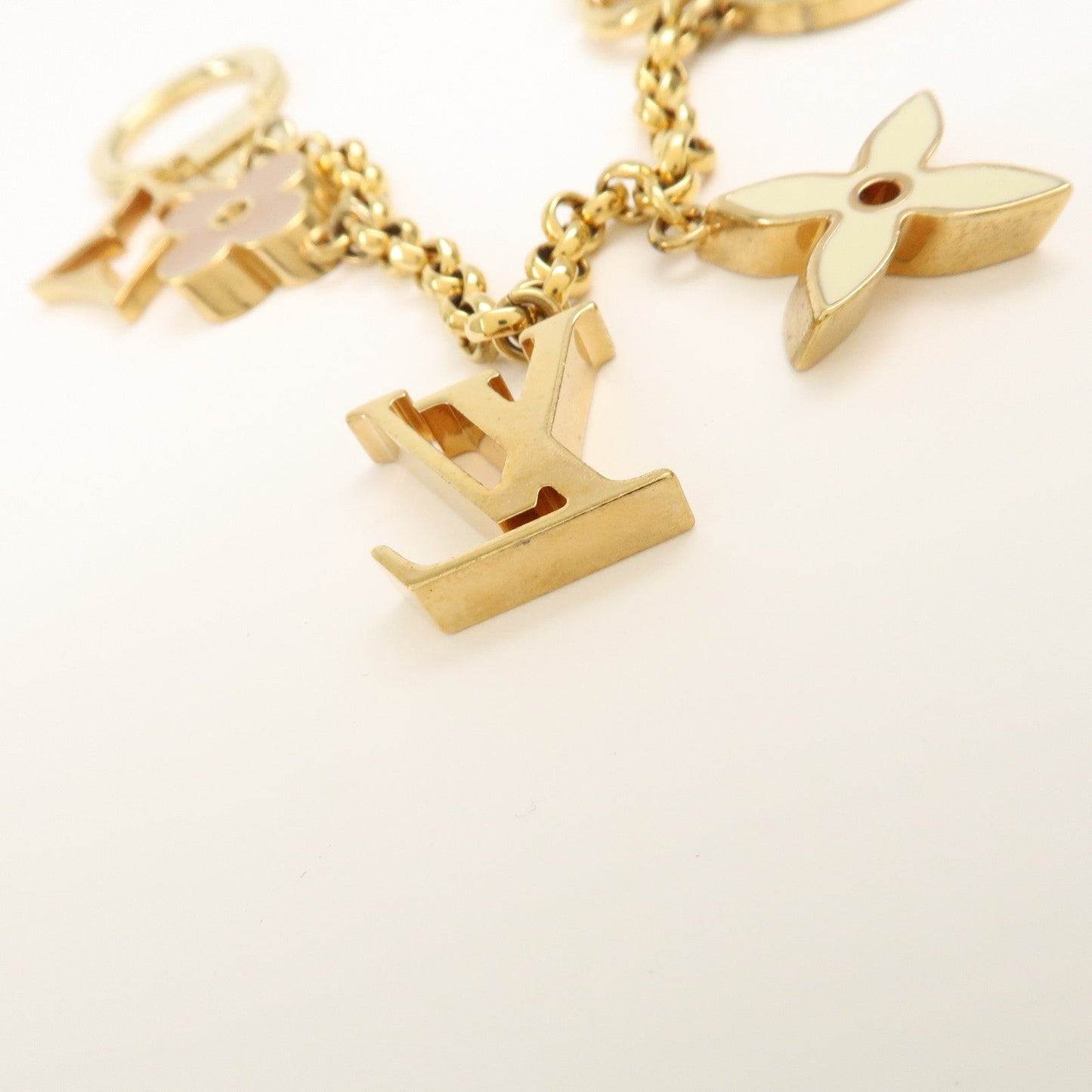 Louis Vuitton  Chain Fleur de Monogram LV Logo Bag Charm M65111