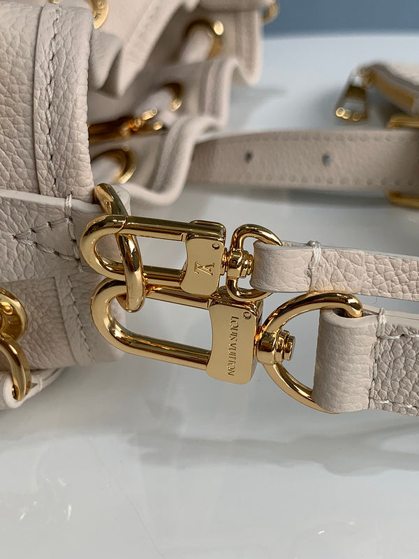 Alice bags - Louis Vuittons  - 15173