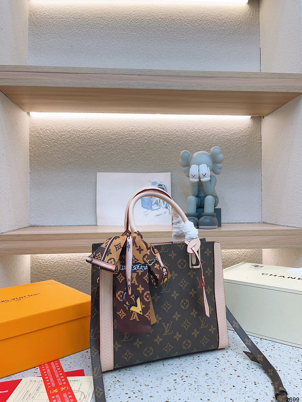 Alice bags - Louis Vuittons  - 14903