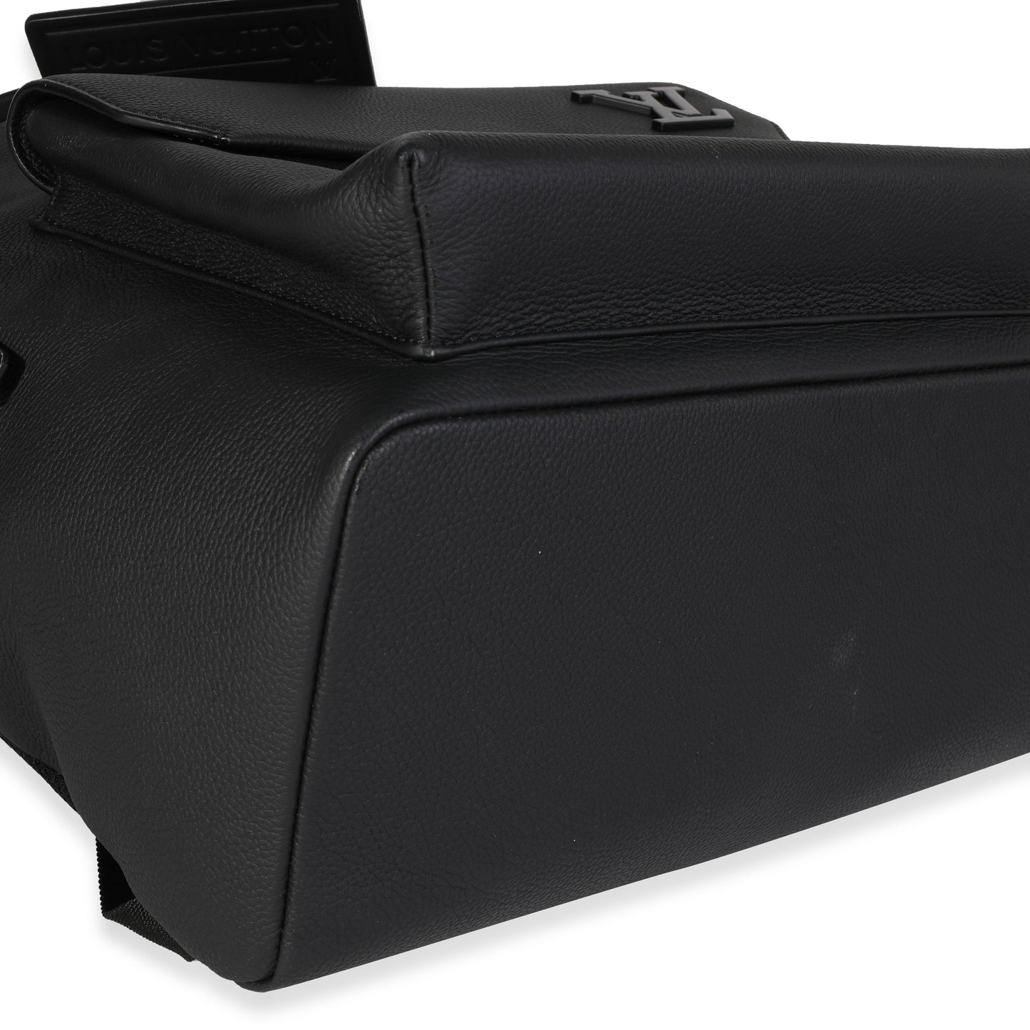 LOUIS VUITTON Black Aerogram Leather New Backpack