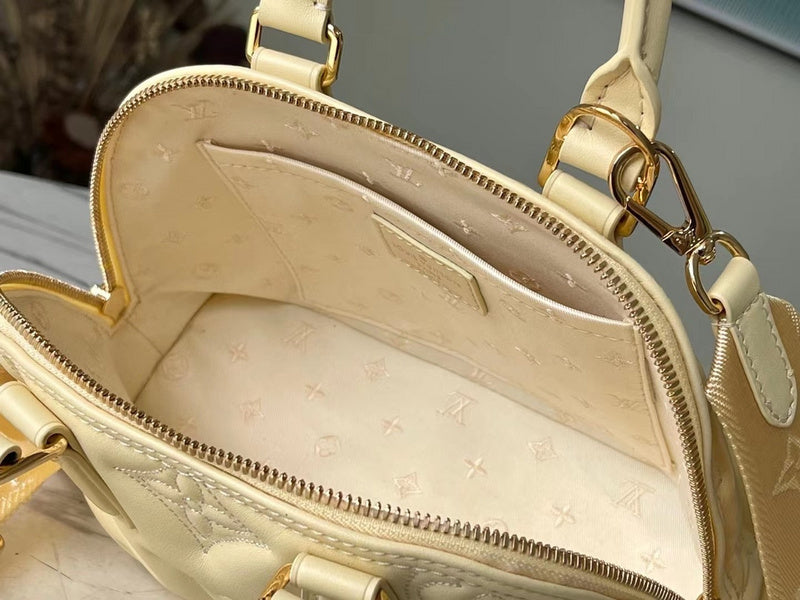 Alice Bags- Louis Vuittons  - 16616