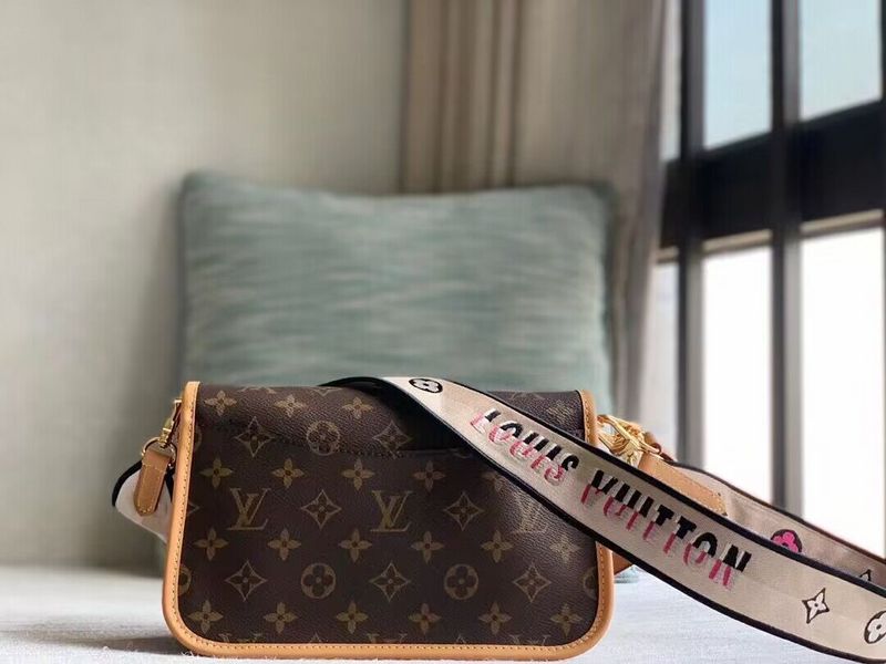 Alice bags - Louis Vuittons  - 15620