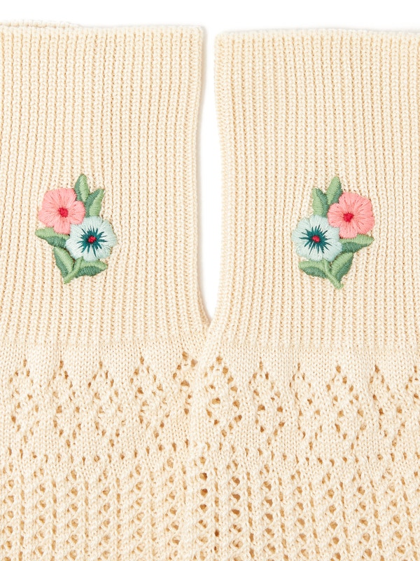 Gucci Floral Embroidered Crochet Socks In Beige