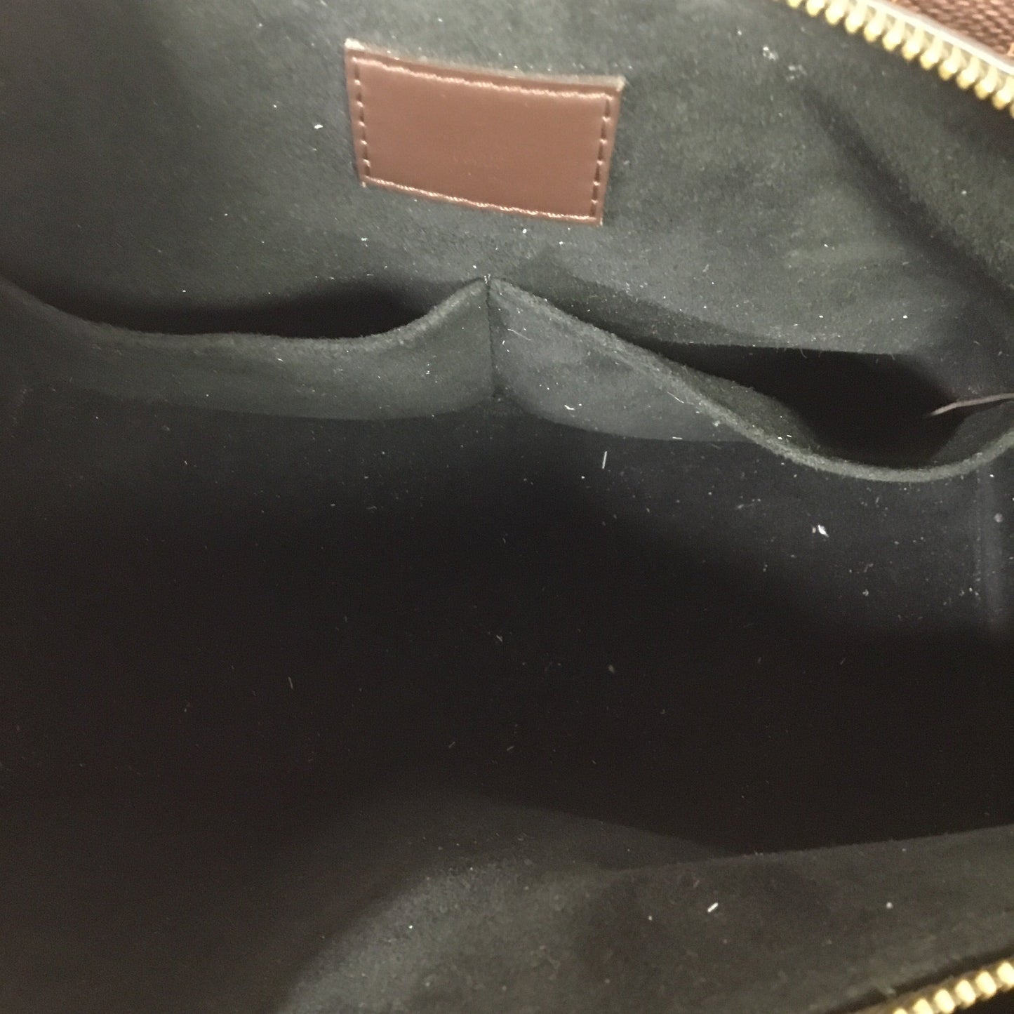 HandBag Luxury Designer By Louis Vuitton, Size: Large