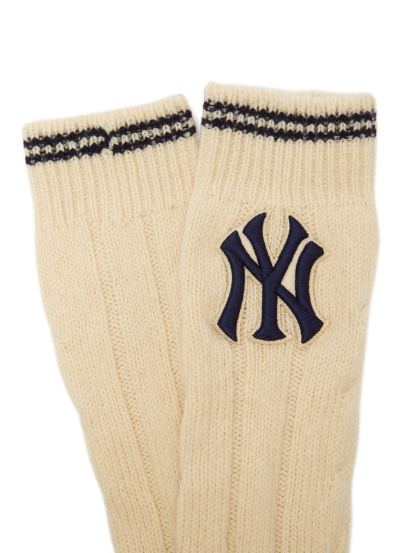 Gucci NY Yankees Wool Knit Socks in Beige
