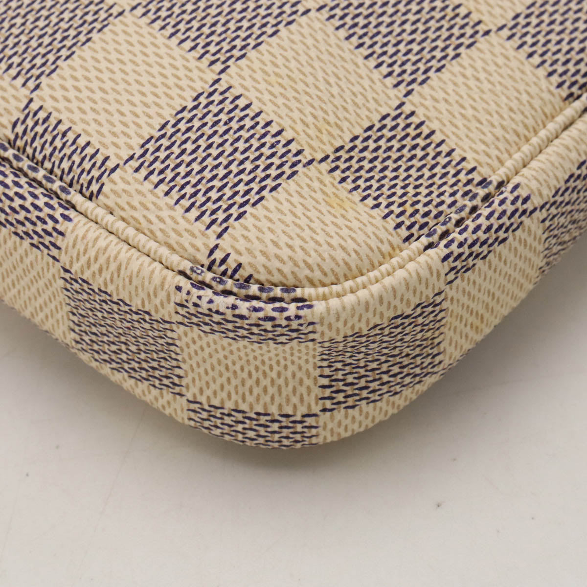Louis Vuitton Damier Azur Mini Pochette Accessory N58010