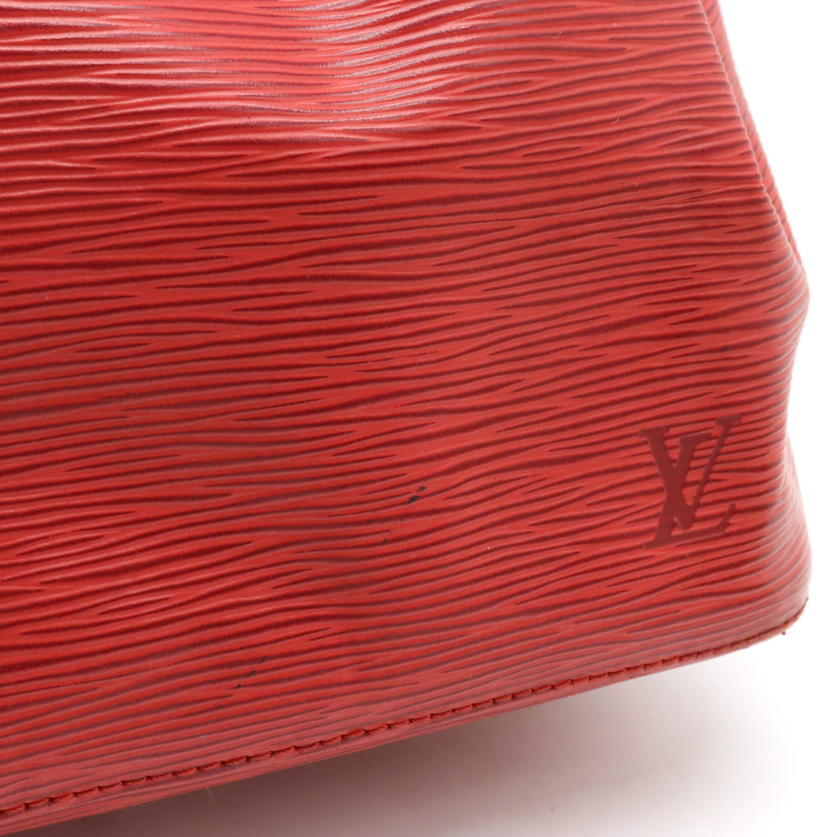Louis Vuitton Epi Noe Shoulder Bag Castilian red M44107