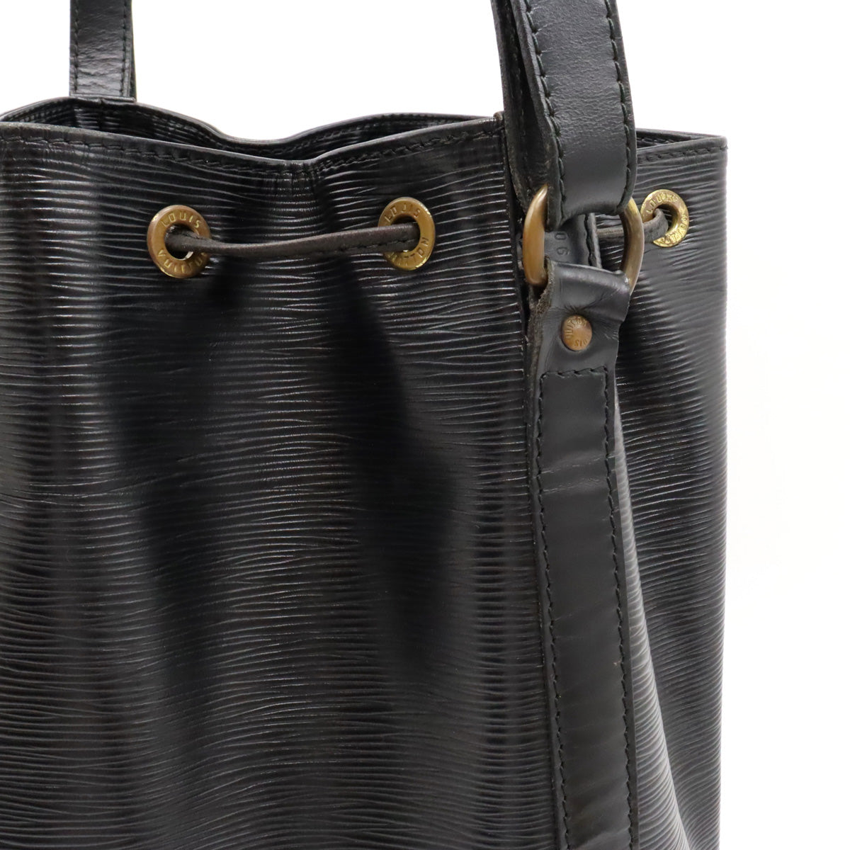 Louis Vuitton Epi Noe shoulder bag M59002