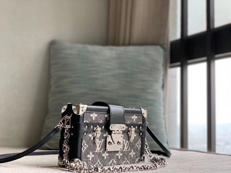 Alice Bags- Louis Vuittons  - 16028