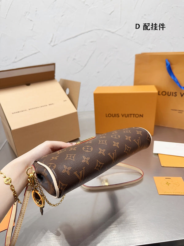 Alice bags - Louis Vuittons  - 15083