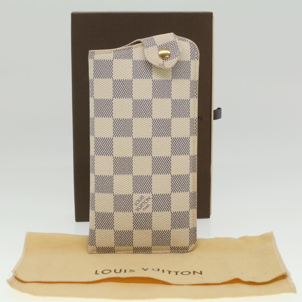 Louis Vuitton Beige Canvas  wallet accessories