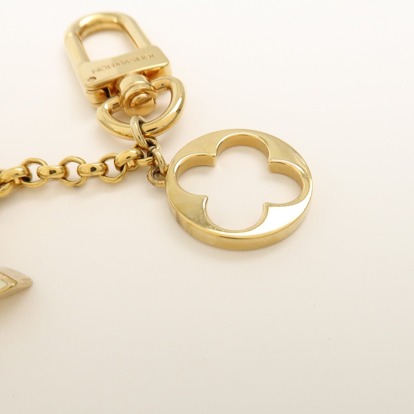Louis Vuitton  Chain Fleur de Monogram LV Logo Bag Charm M65111