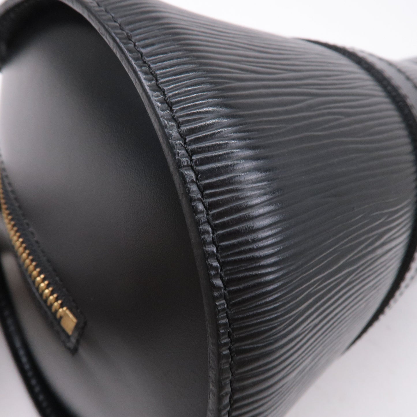 Louis Vuitton Epi Soufflot Hand Bag Pouch Noir Black M52862