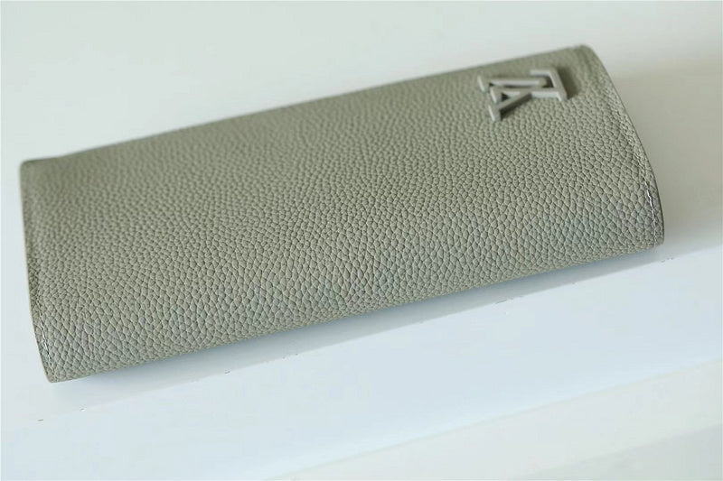 Alice bags - Louis Vuittons  - 10555