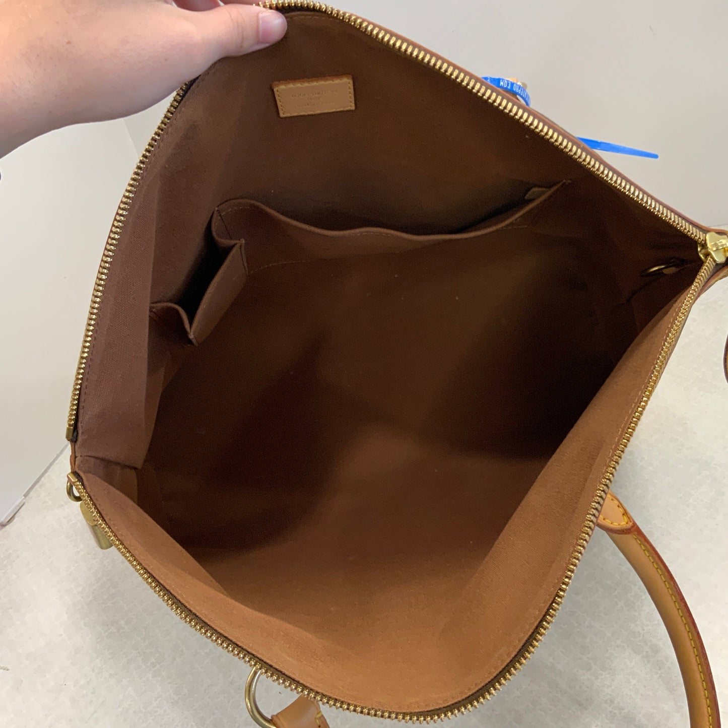 HandBag Luxury Designer Louis Vuitton, Size Large